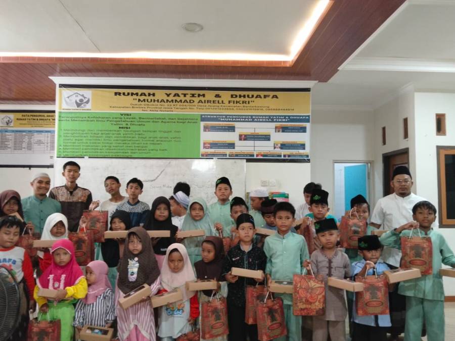 Doa Bersama dan Santunan (Rutin) di Yayasan