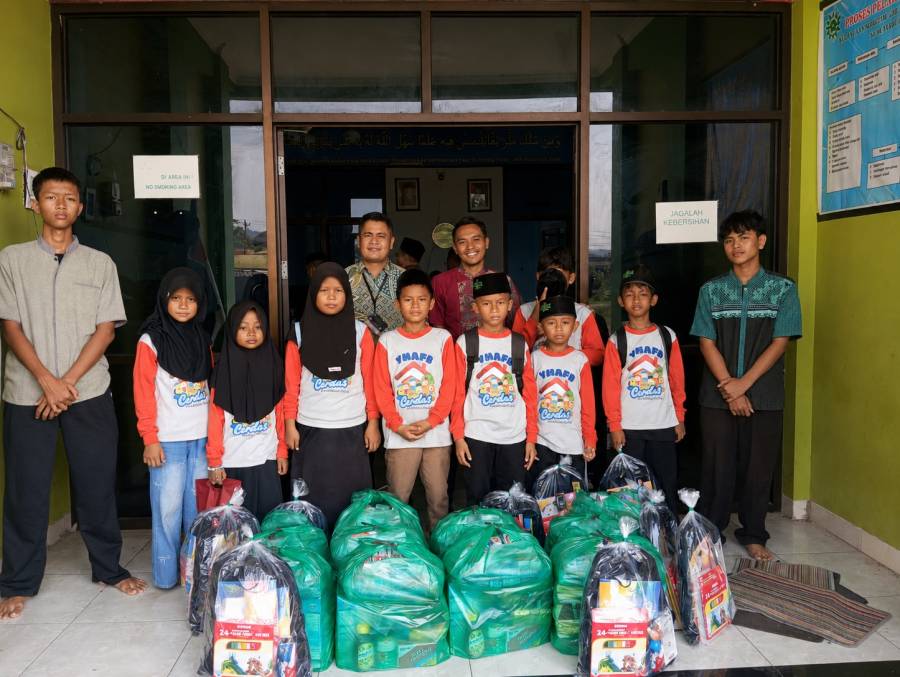 Penyerahan Bantuan Asistensi Rehabilitasi Sosial (ATENSI)